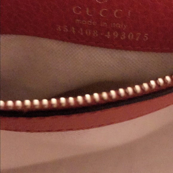 Authentic gucci - Picture 2 of 2